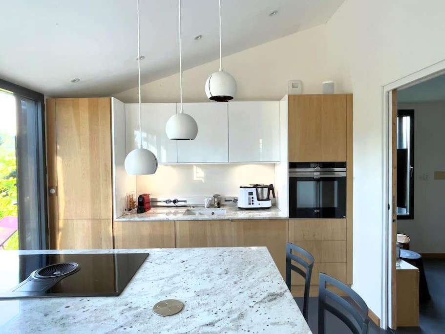 Gite De Charme 5 Etoiles Pour Couple Avec Sauna Et Jacuzzi Exterieurs Privatifs Peaugres Dış mekan fotoğraf